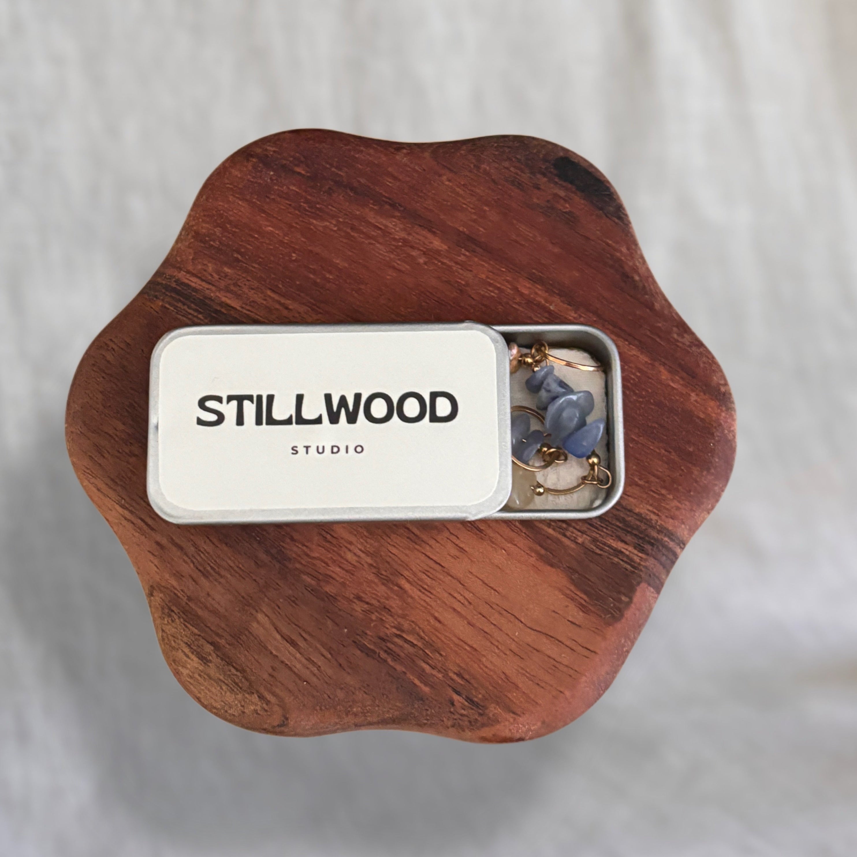 Stitch marker Storage Tin