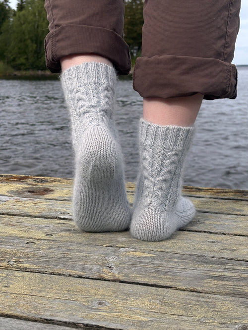 Mountain stream socks PATTERN