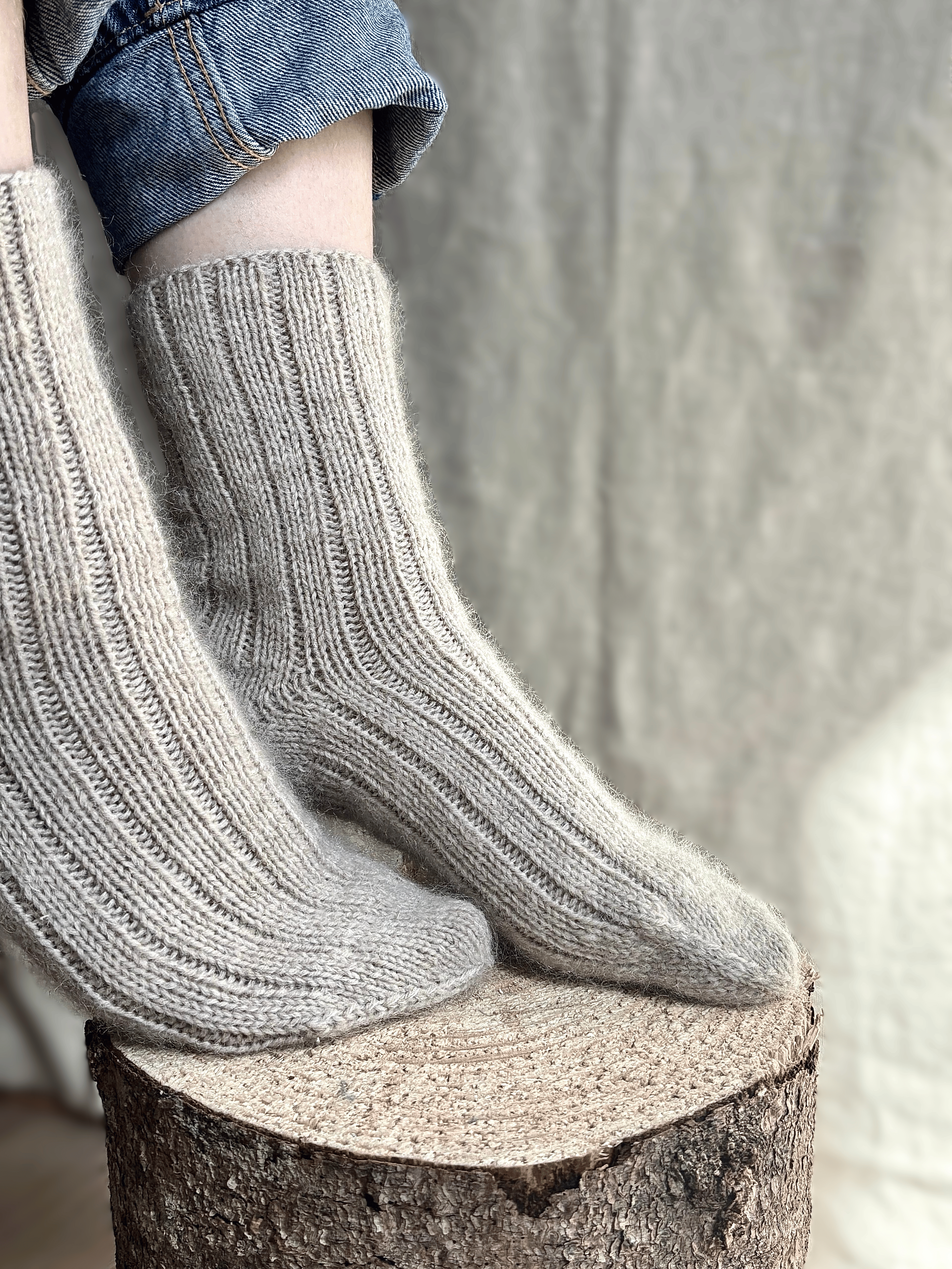 Soft Horizon socks PATTERN